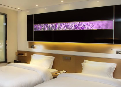 A man in his 20s stole coins from a children's rocker